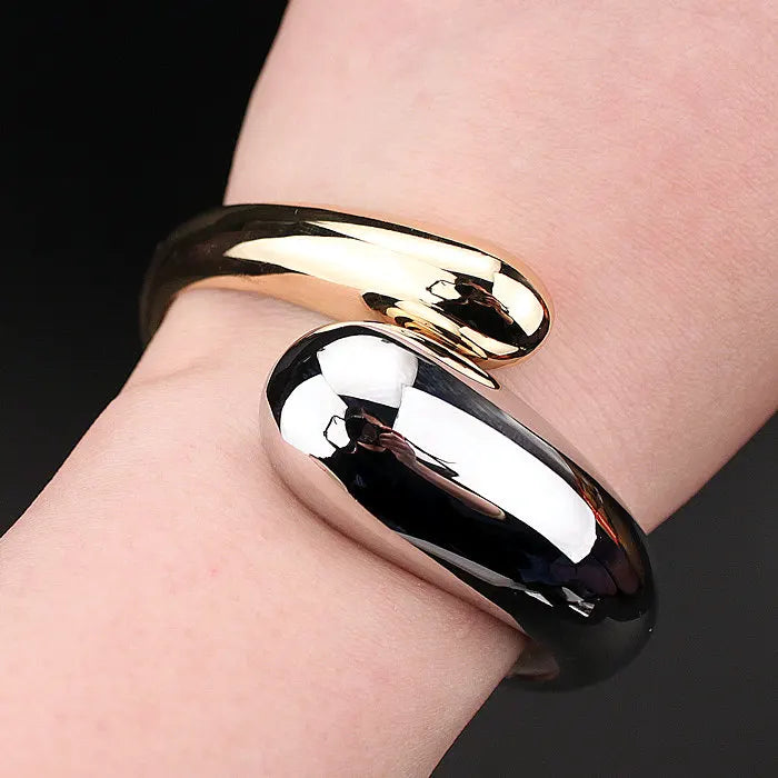 2025 Top Quality Fashion Bangles Gold Color Alloy Simple Wide Opened Bangles Snake Bracelet & Bangles For Women Gifts
