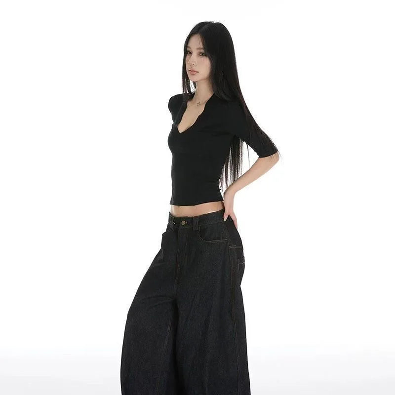 Women's Y2K Black V-Neck Crop T-Shirt - Slim Fit Summer Top
