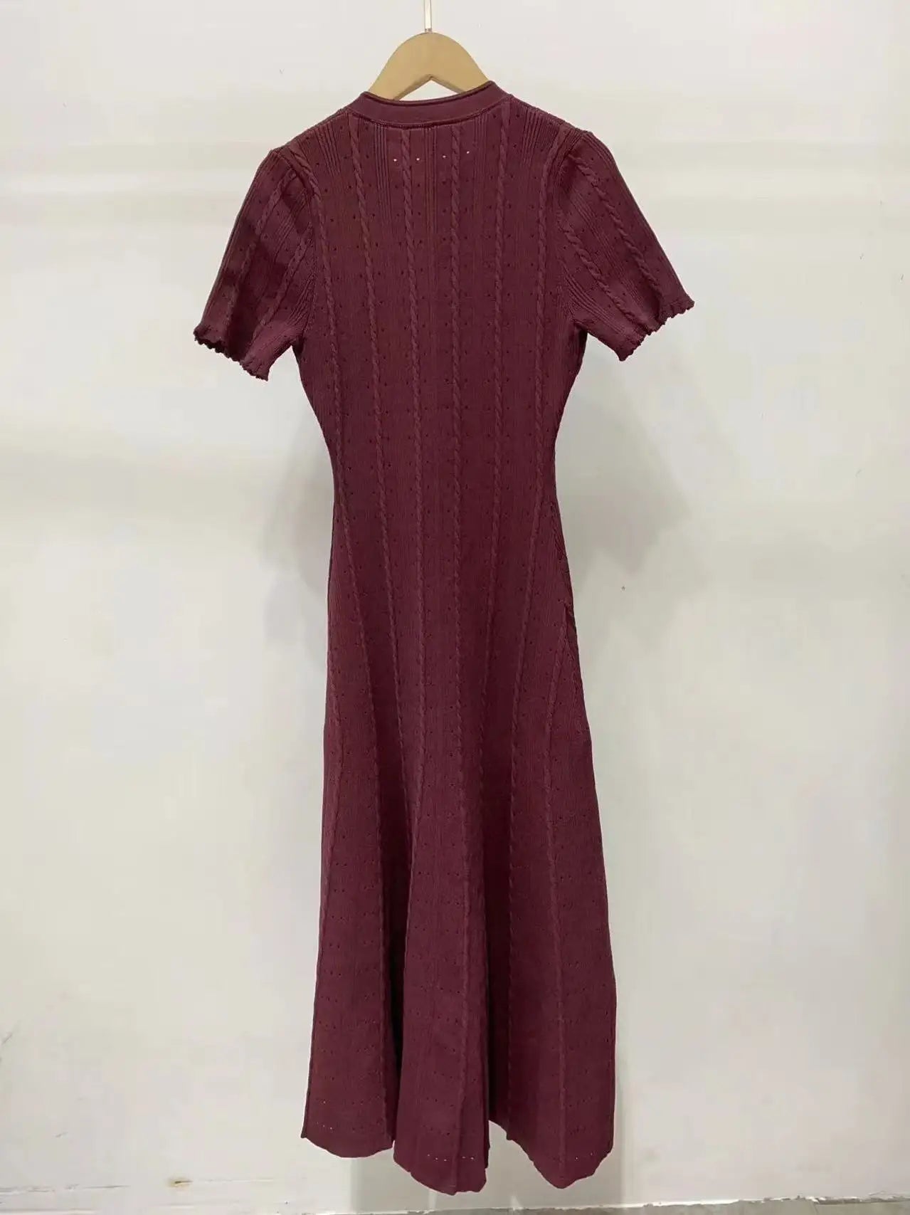 Orange Single-breasted Knitted Long Dress Women 2025 Spring Summer New Fashion O-Neck Elegant Slim Short-sleeved Dresses