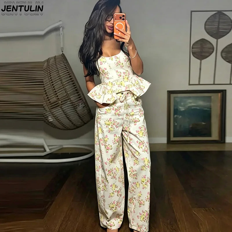 Printed Vest & Ruffle Wide-Leg Pants Set — Women's 2-Piece