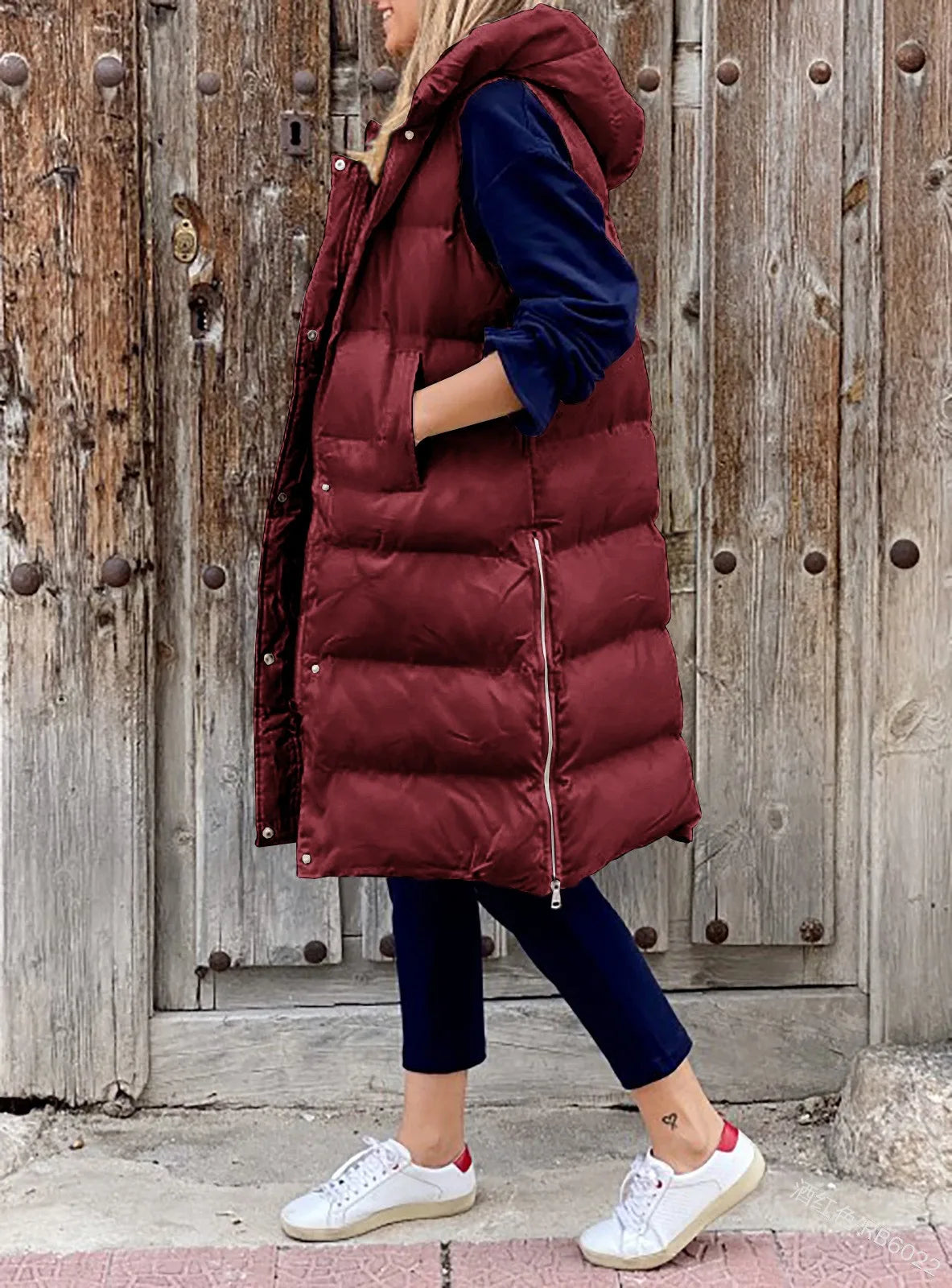 Women's Long Hooded Puffer Vest - Quilted Sleeveless Winter Coat - photo 10