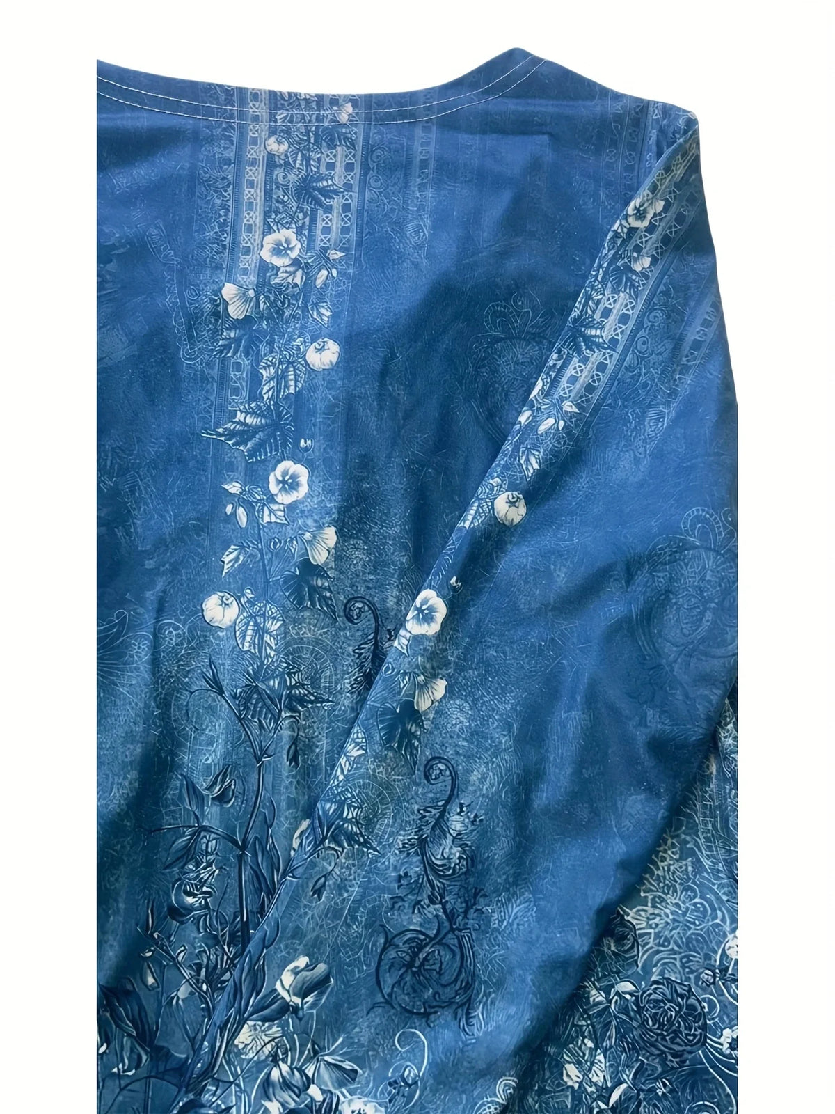 Women's Floral Cardigan Jacket, Lightweight Style with Blue Print Design, All-Season Fashionable Top