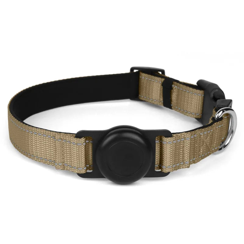 Reflective Dog Collar with Tracker Pocket - Medium Dogs