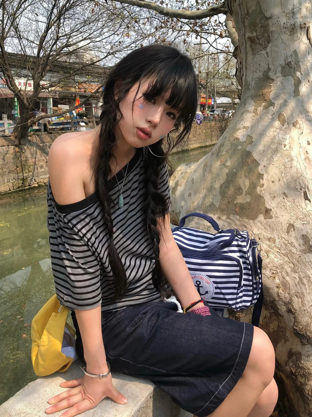 Tonngirls Y2K Striped Off-Shoulder Tee - Women's Grunge Streetwear Top