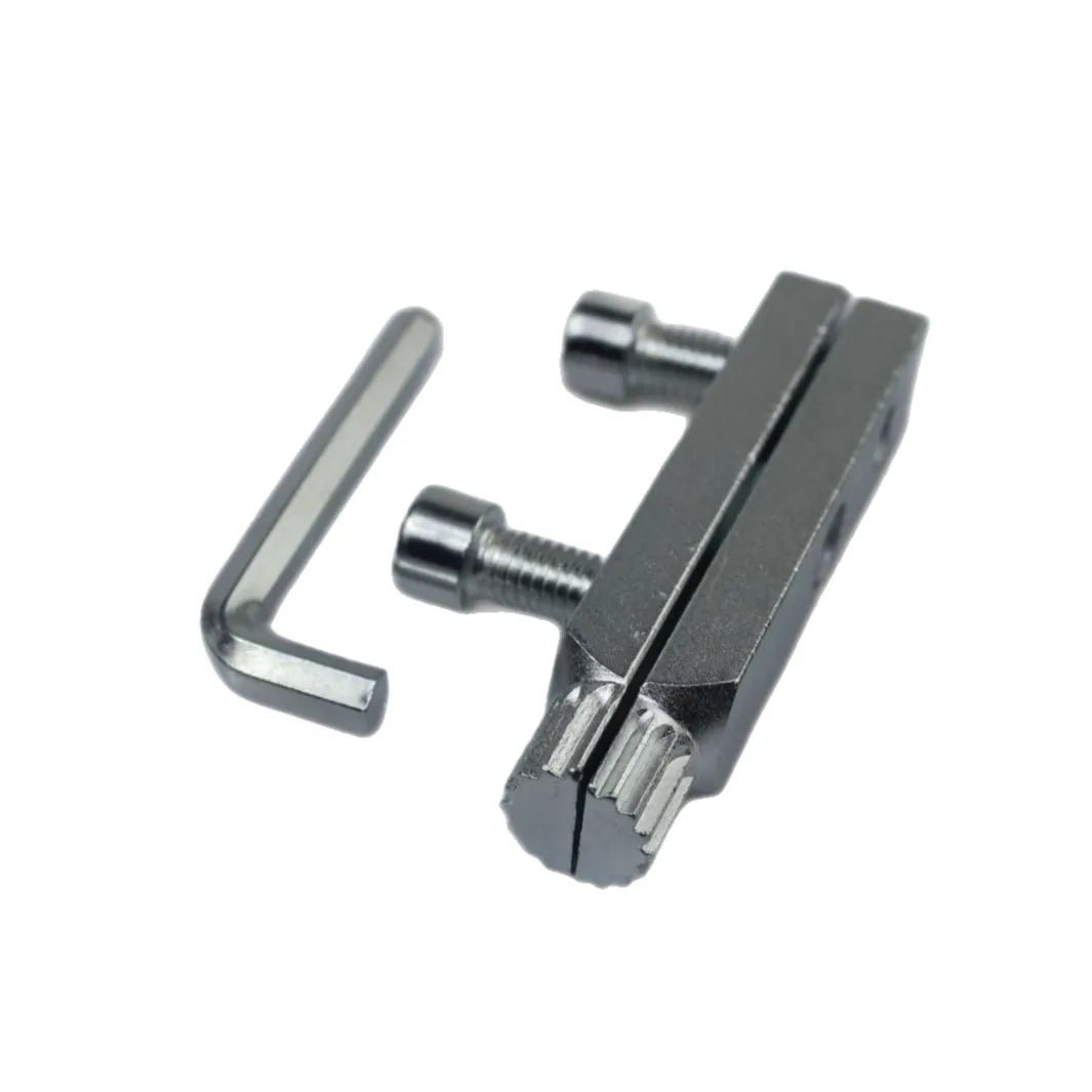 Universal Extractor for Water Pipe Breakage Multi Specification Wire Extractor Water-tap Screw Remover Angle Valve Repair Tools
