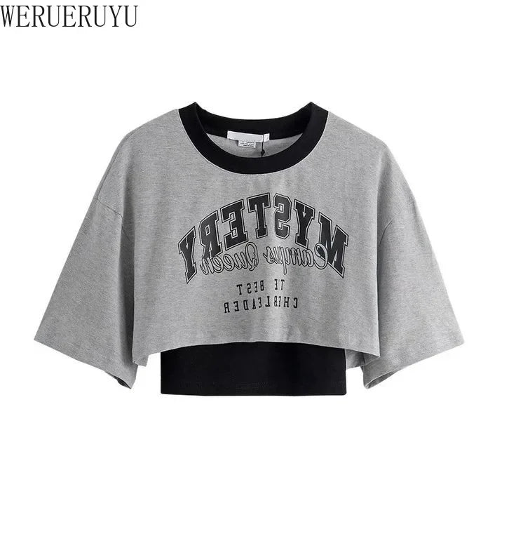 Y2K Graphic Crop Top – Vintage Print Short-Sleeve Tee