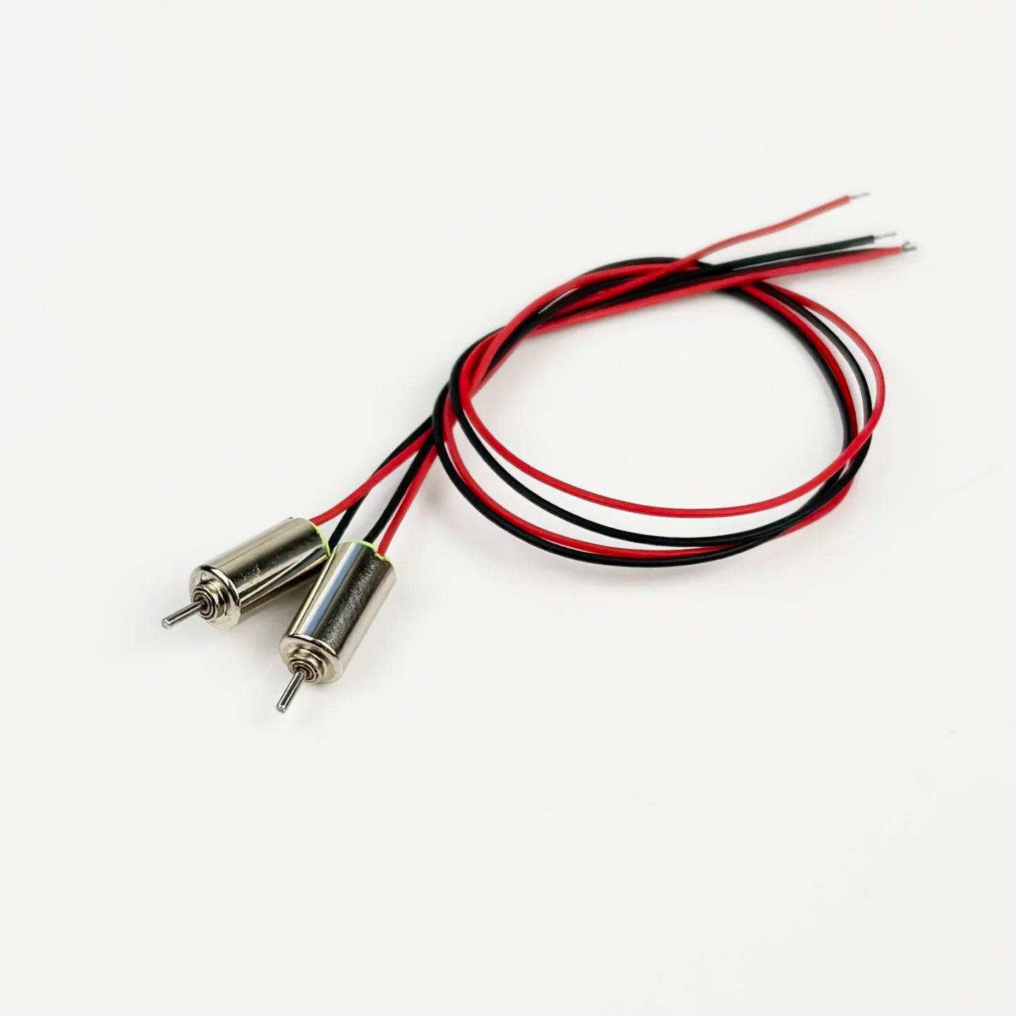 2pcs Tiny 4mm*8mm 0408 Coreless Motor 1.5V-4.2V 3.7V High Speed Micro Mini Motor Lightweight Engine DIY Drone Helicopter Parts