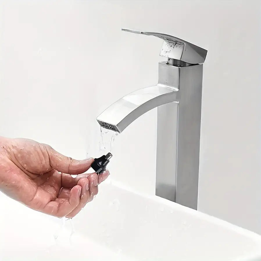 Rechargeable Nose Hair trimmer and Facial Hair remover for Men Nose Hair Shaver for nasal clearance - portable grooming tool for