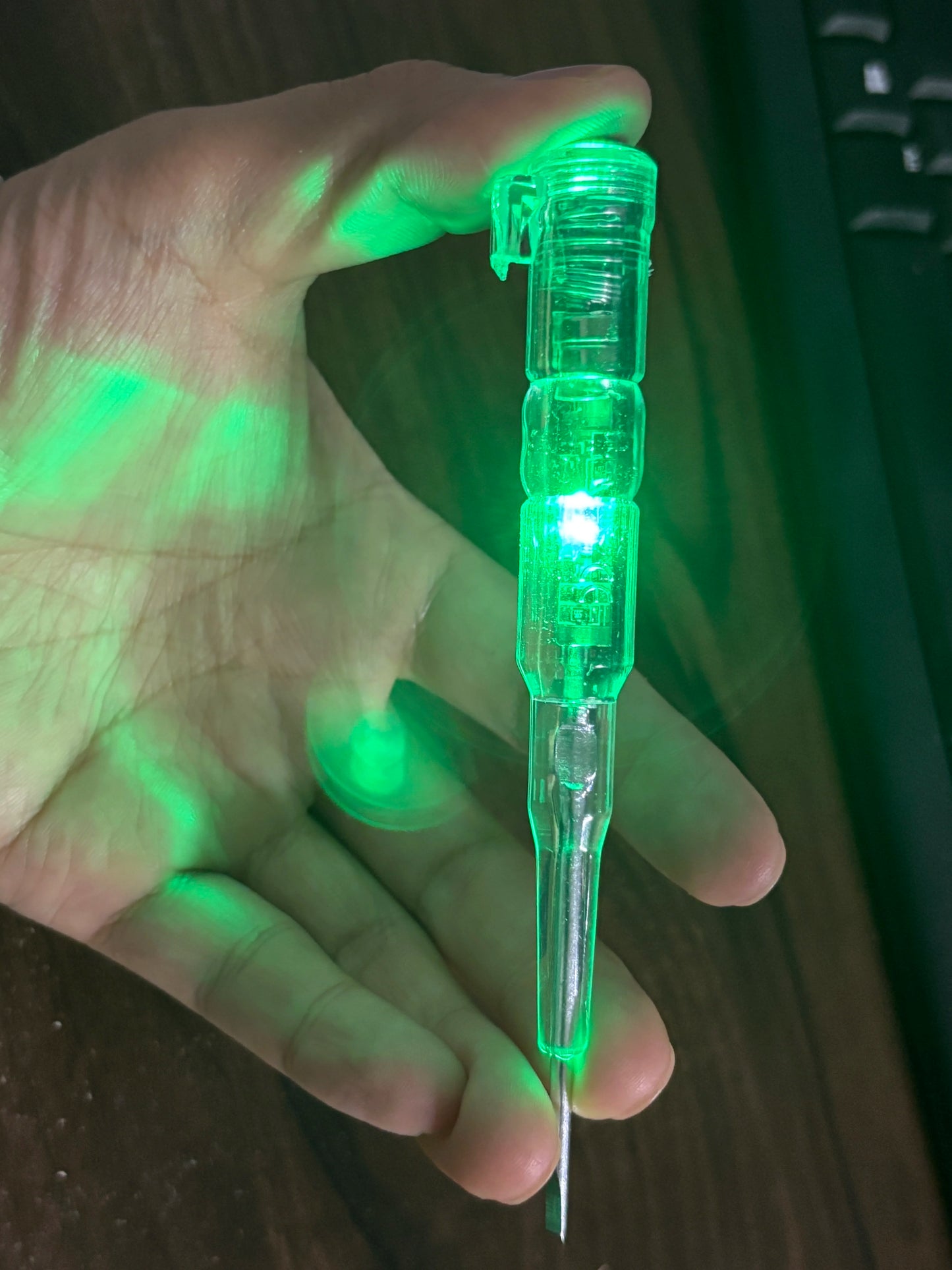 Intelligent Voltage Tester Pen AC Non-contact Induction Test Pencil Voltmeter Power Detector Electrical Screwdriver Indicator