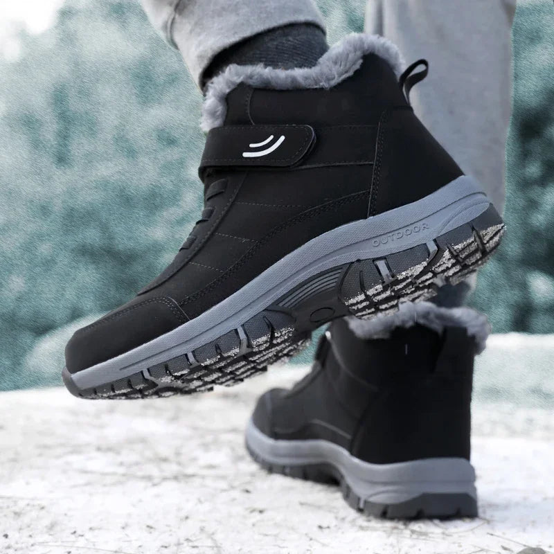 Women's Platform Combat Snow Boots - Fur Lined Non-Slip Ankle Boots - photo 6