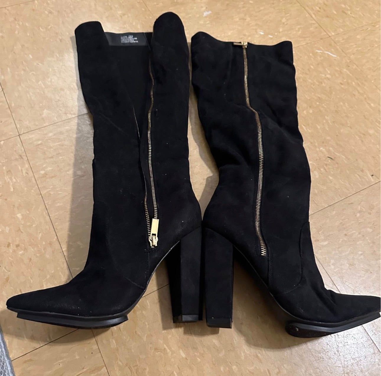 Free-pre-used -Women's Autumn and Winter Thick High Heels Round Head Side Zipper Fashion Handsome Retro High Boots