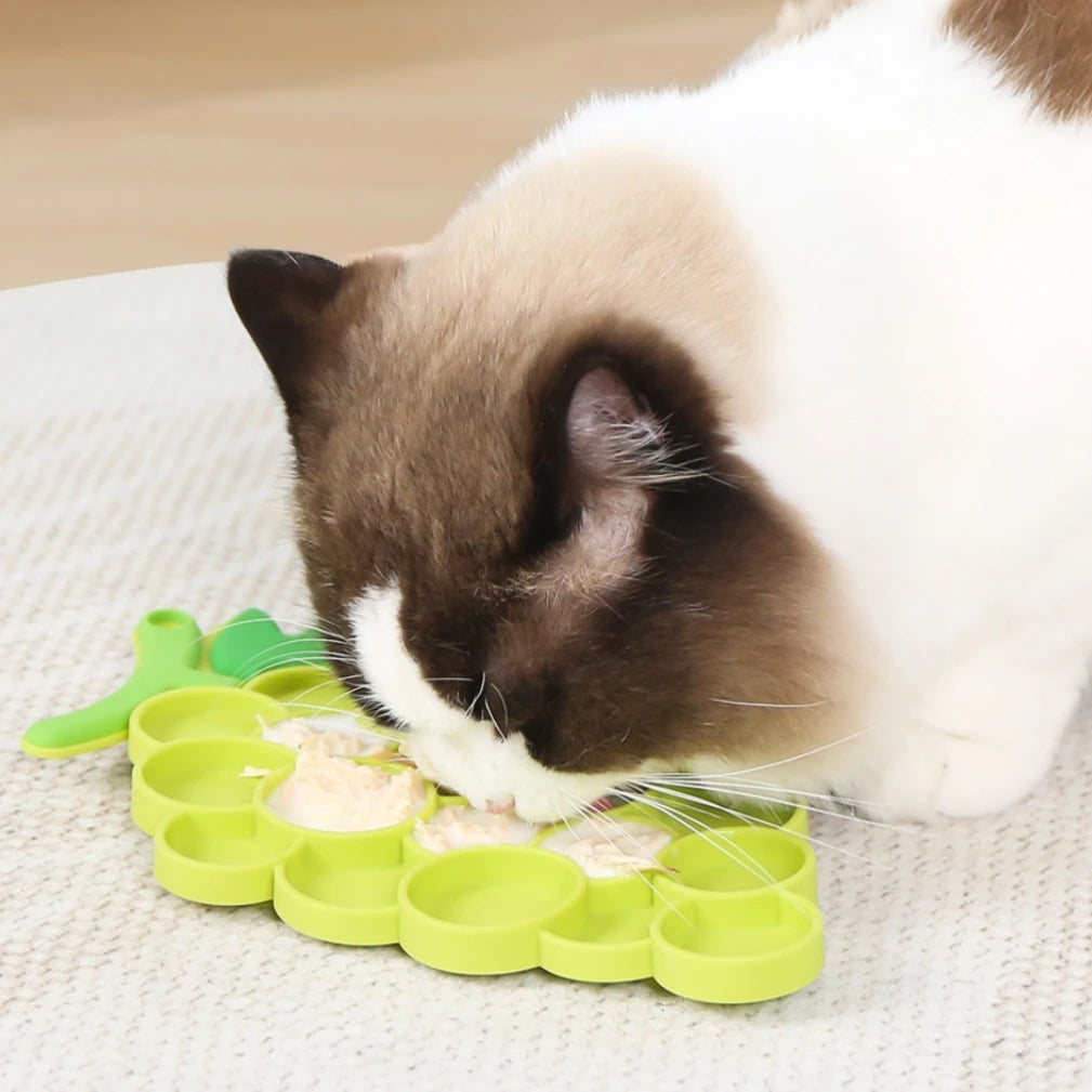 Grape-Shaped Dog Lick Mat with Suction Cups – photo 6