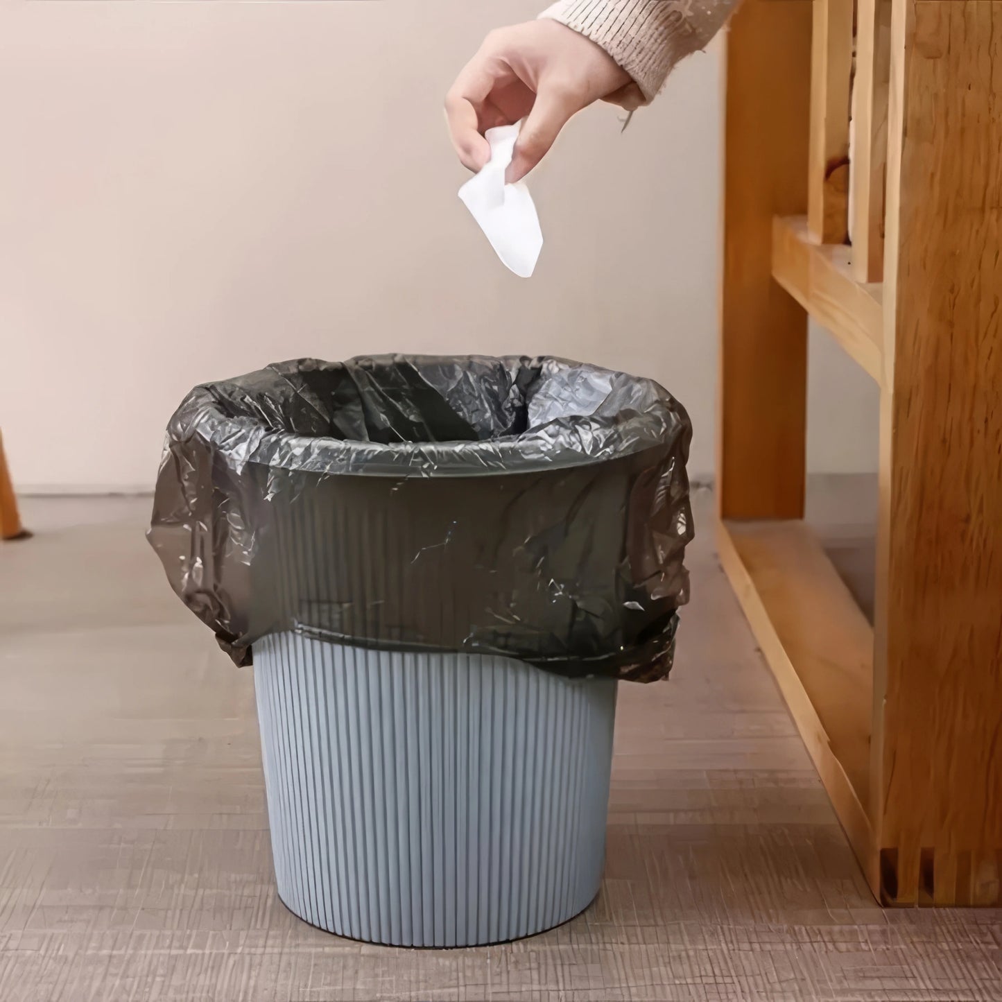 100 Odor-Resistant Black Garbage Bags for Small Cans