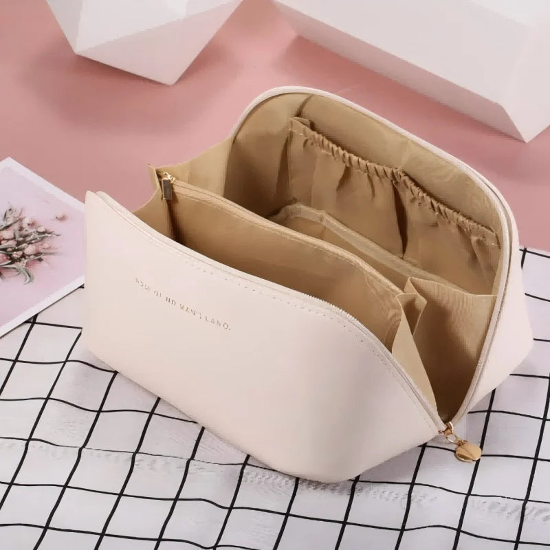Large Capacity Waterproof Makeup Bag White Portable Spacious Organizer with Compartments Travel Cosmetic Pouch with Handle And Divider
