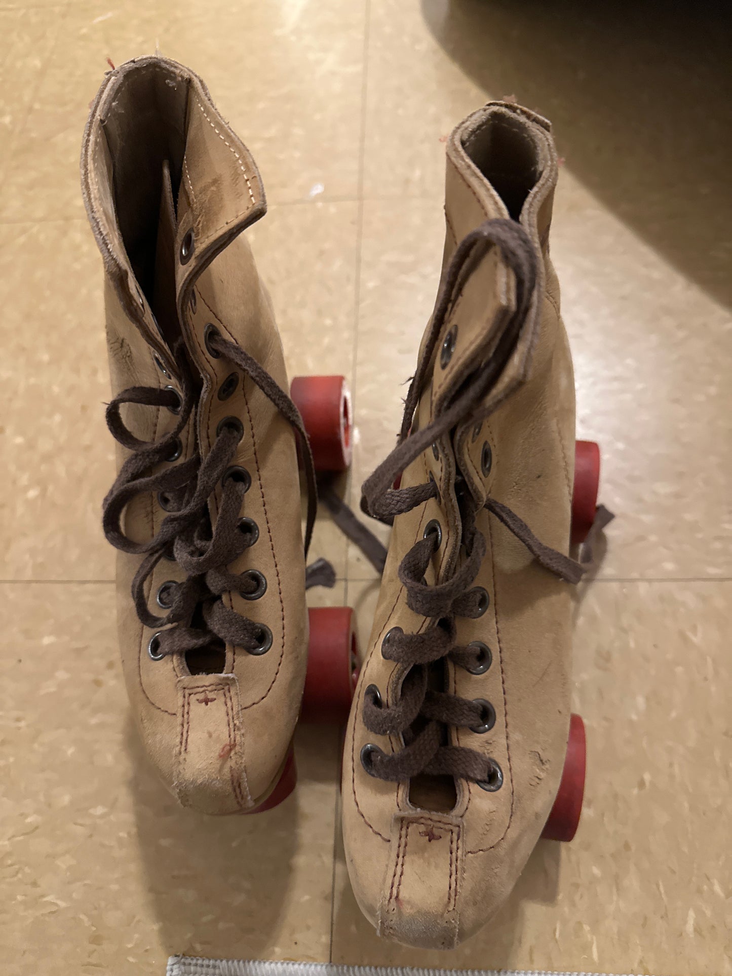 Perused-roller skates - pickup only from queens NYC
