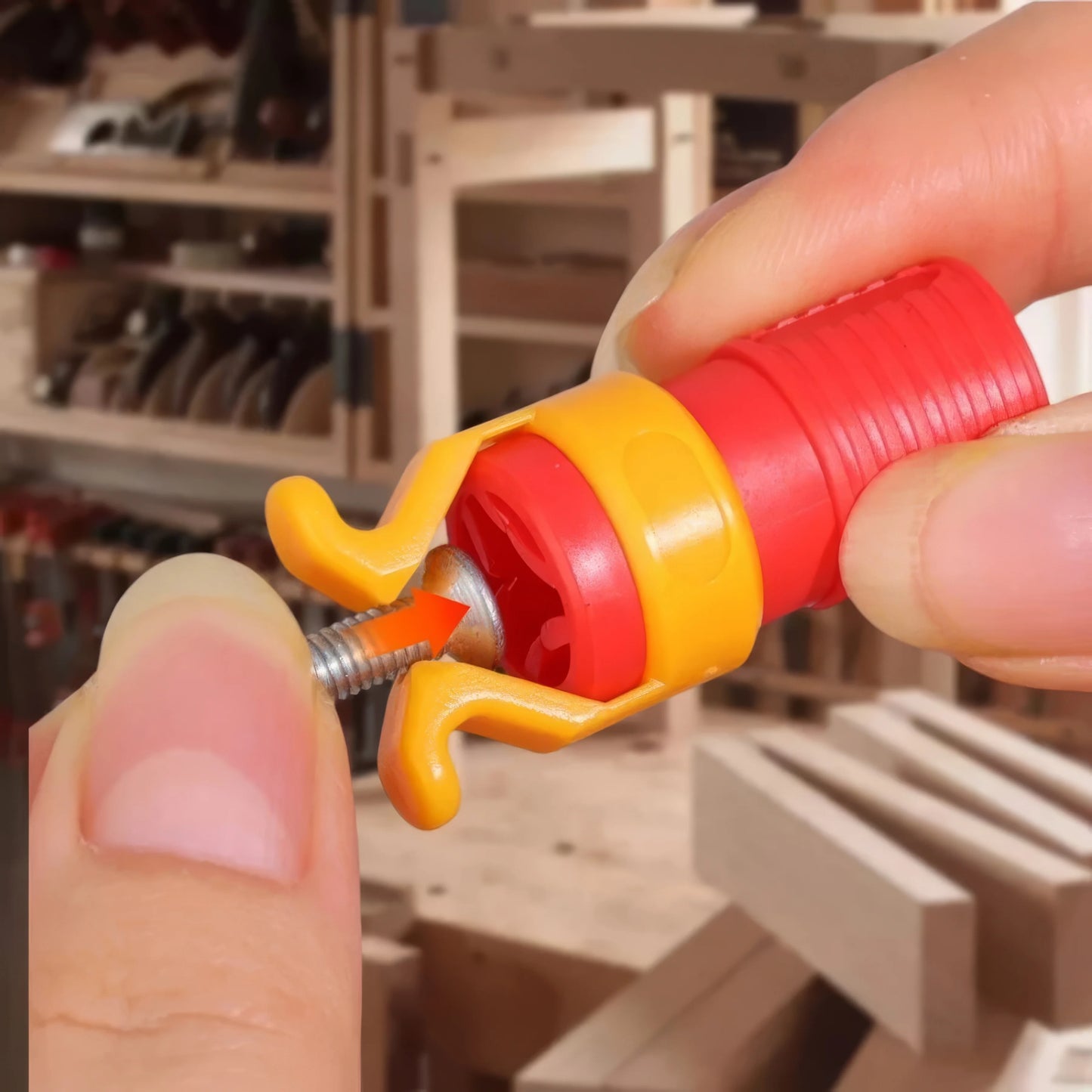 1/2 Piece Red Screw Holder, Manually Operated, Used As A Woodworking Tool for Screw and Drill Bit Clamps, Essential Tool