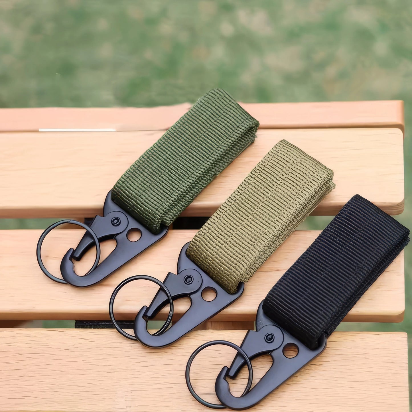 1/2 Piece Nylon Tactical Clip Black/green, Sturdy Hook, Suitable for Backpacks, Seat Belts, Bags, Outdoor Small Tools