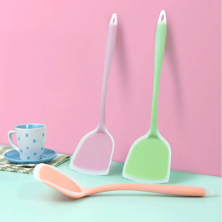 Silicone Frying Spatula Turner - Egg, Fish and Pancake Flipper