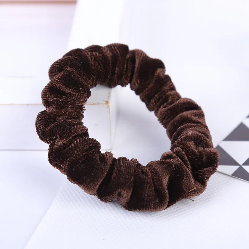 2022 New Arrival Velvet Elastic Hair Ropes Scrunchies Girls' No Crease Hair Ties Women Hair Accessories Headwear