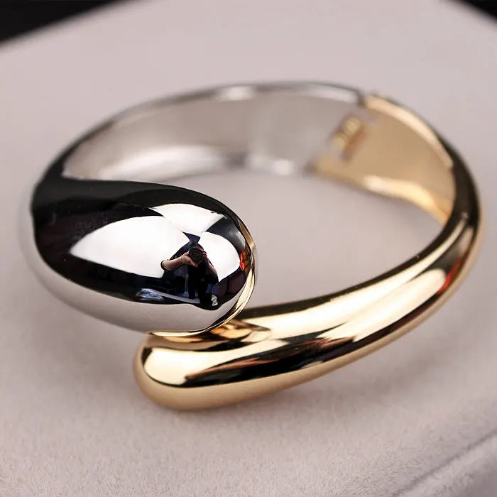 2026 Top Quality Fashion Bangles Gold Color Alloy Simple Wide Opened Bangles Snake Bracelet & Bangles For Women Gifts