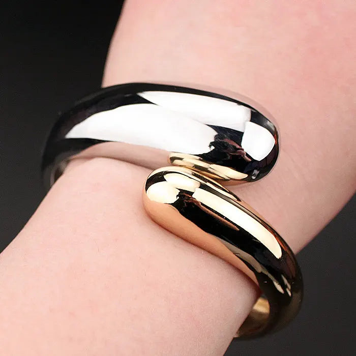 2026 Top Quality Fashion Bangles Gold Color Alloy Simple Wide Opened Bangles Snake Bracelet & Bangles For Women Gifts