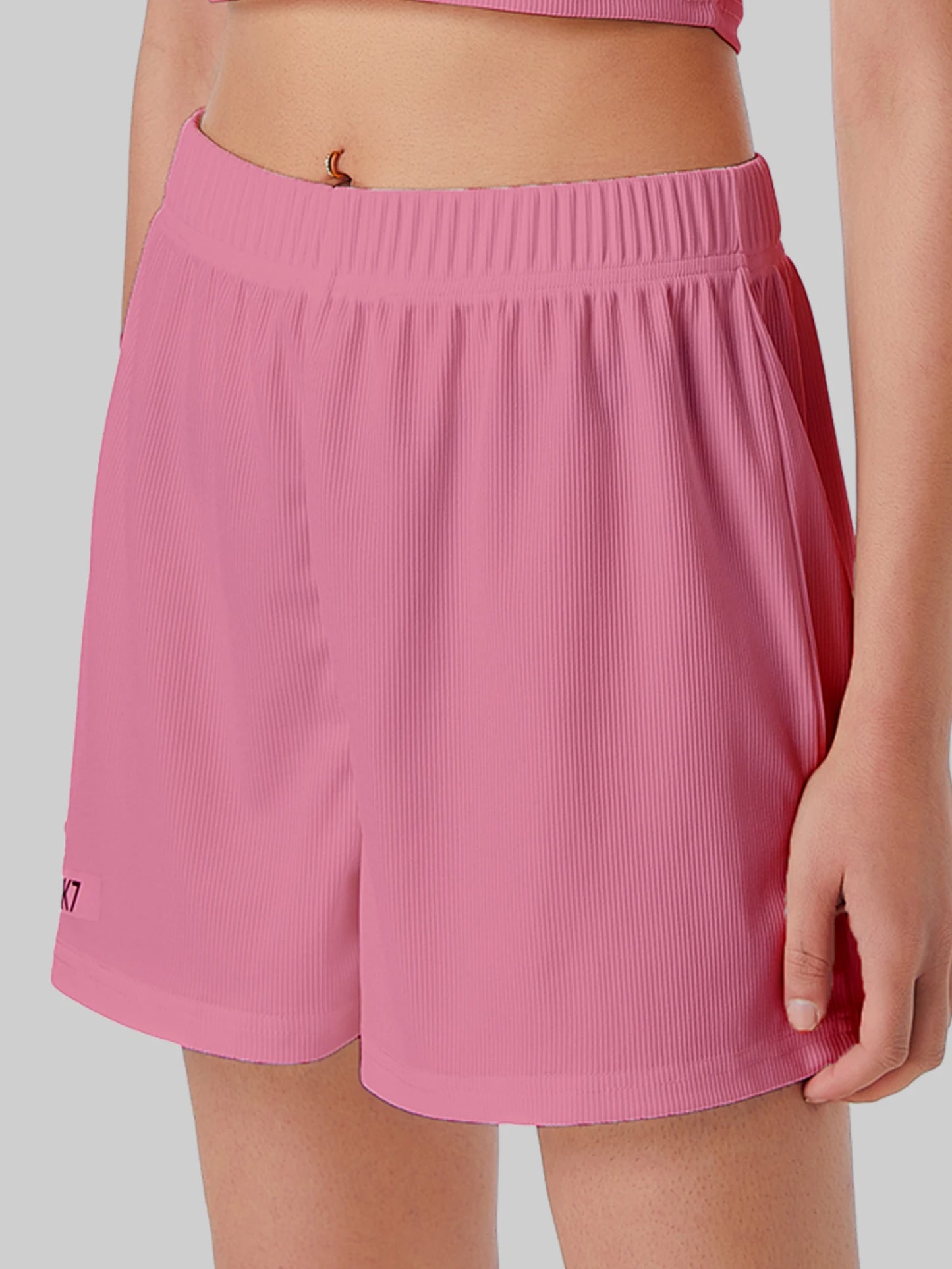 Casual Shorts Women 2026 New Summer Simple Comfortable Elastic Waist Cool Breathable Solid Color Casual Sports Five Quarter Pant