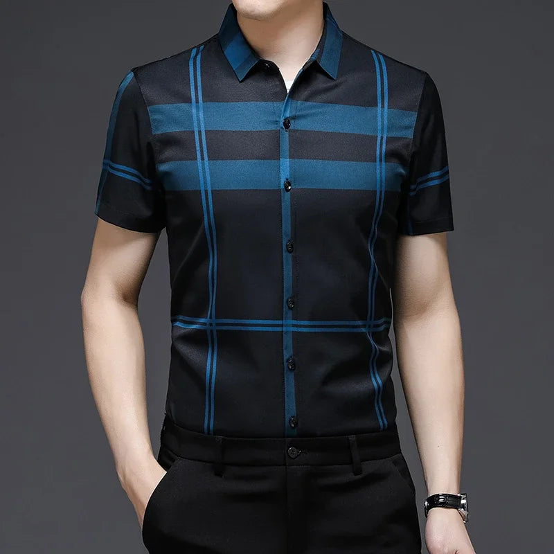 Men's Printed Short-Sleeve Shirt - Wrinkle-Resistant No-Iron Casual