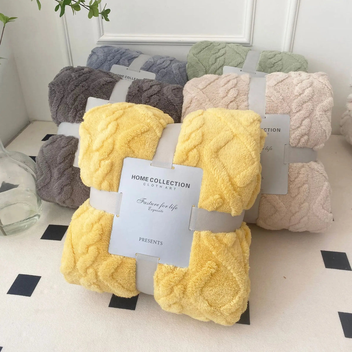 Thick Sherpa Fleece Blanket - Solid Color Winter Throw and Sofa Cover - photo 2