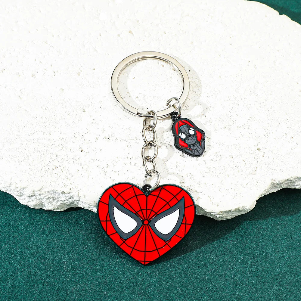 Red Spider Hero Keychain Cute Cartoon Character Enamel Heart Keyring Bag Charm for Movie Fans Gift Accessory