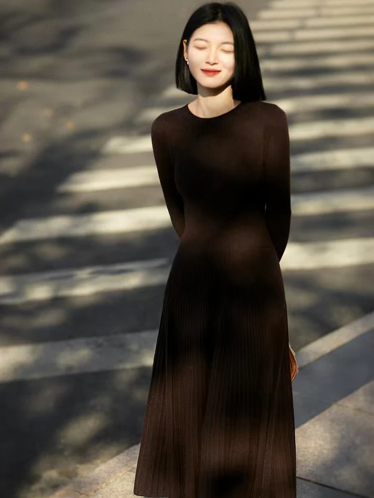 Women Sweater 100% Merino Wool Dress A-Line Pleated Skirts Spring Autumn Pullover Cashmere Thin Slim Flare Dress O-neck Knitwear