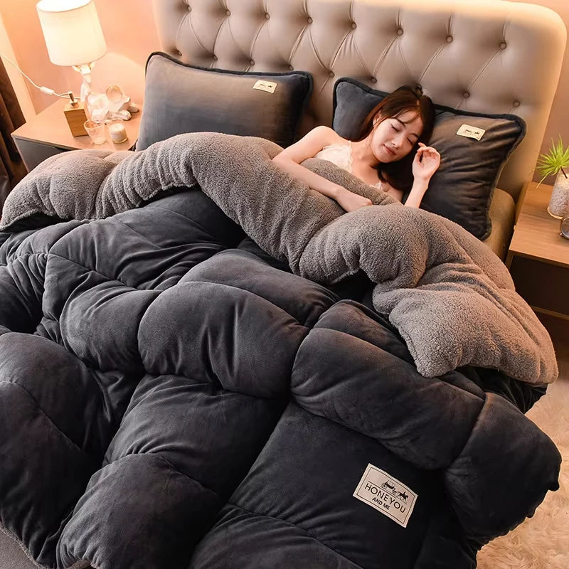 Lamb Fleece Winter Quilt, Double-Sided Velvet Comforter