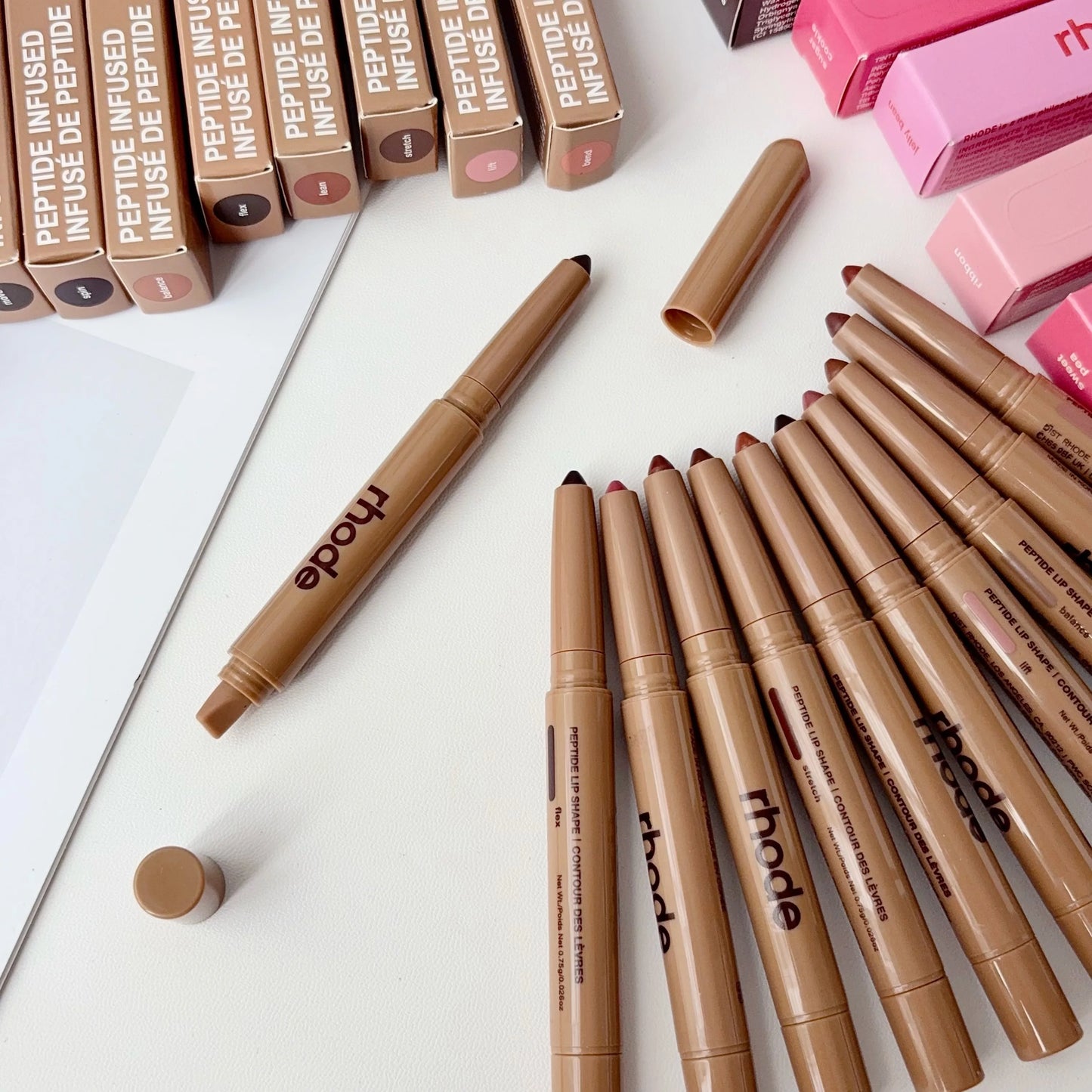 Limited Edition Lipstick Pretzel Sweet Pea Berry Lemontini Caramelized Banana Lip Gloss Lasting Nourishing Daily Care Makeup