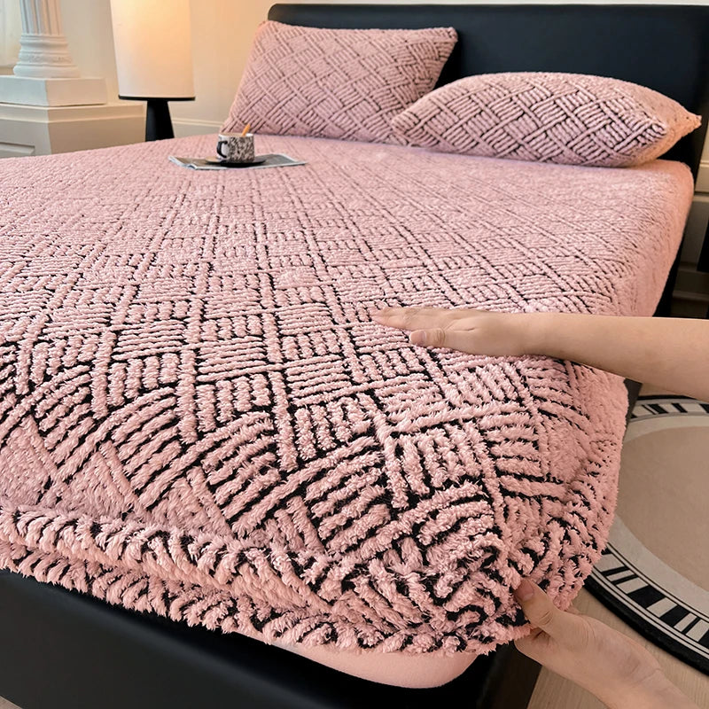Bed Sheet with Elastic Band Single/Queen/King Fitted Sheet Mattress Cover Winter Warm Coral Fleece Fitted Bed Sheets for Bed