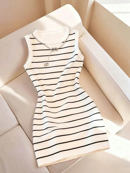 Women's Sleeveless Slim-Fit Striped Dress — Round-Neck Casual Summer Dress