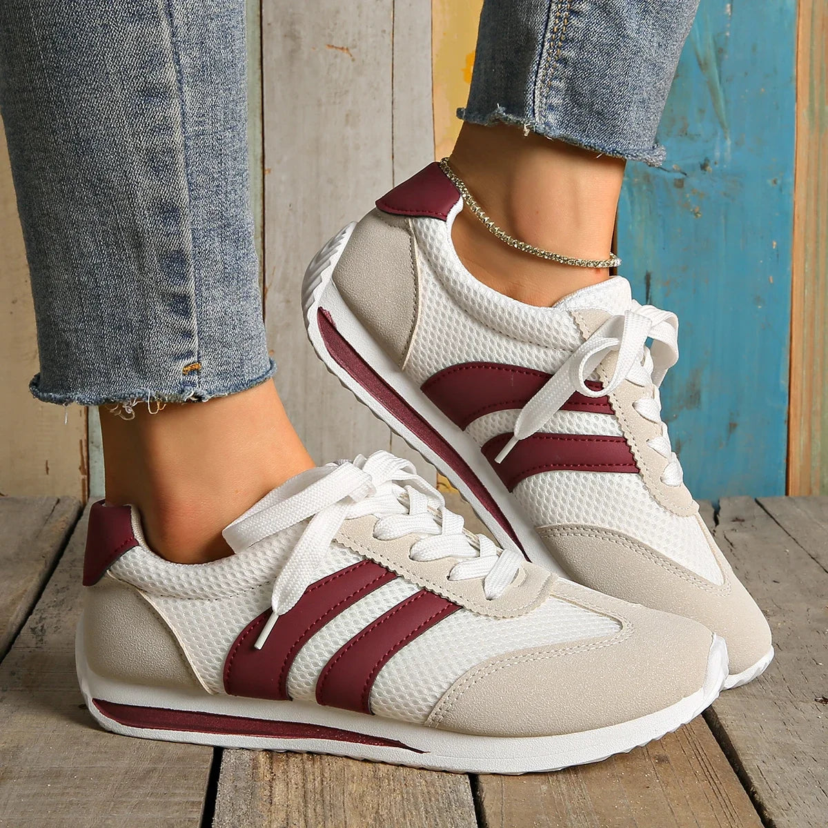 Striped Platform Sneakers for Women — Vulcanized Lace-Up Casual Running Shoes