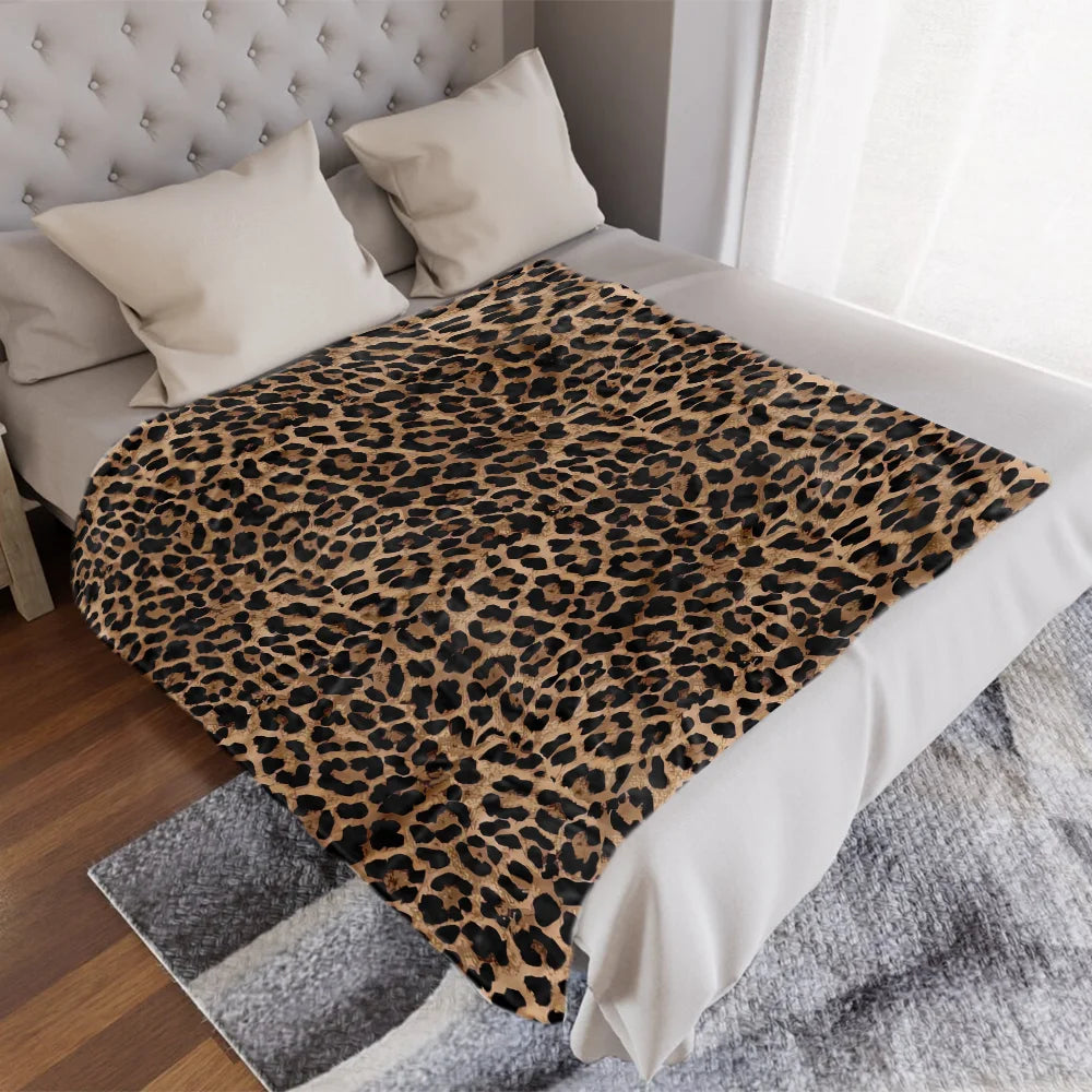 Leopard Print Flannel Throw Blanket - Soft Cozy Blanket for Sofa and Bed - photo 5