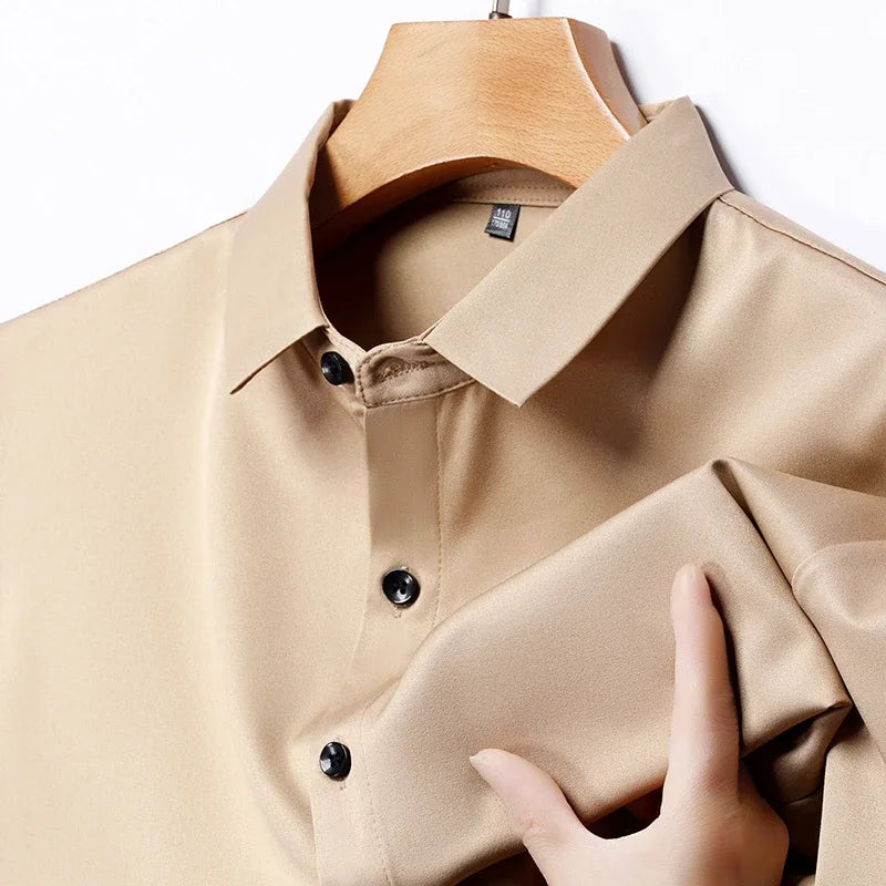 Men's Solid Short-Sleeve Shirt - Wrinkle-Free, Versatile All-Season
