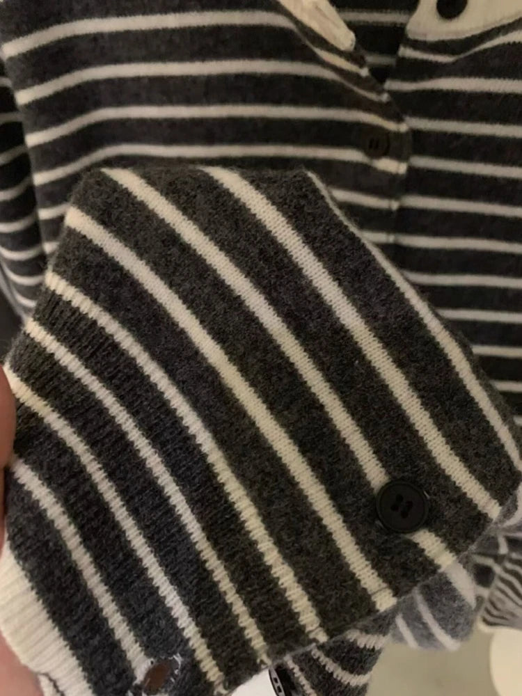 Women's Striped Cropped Knit Cardigan - Round Neck Button Sweater - photo 6
