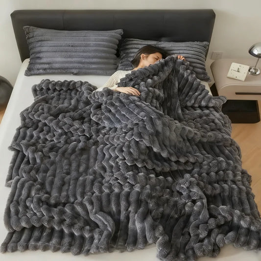 Striped Fluffy Throw Blanket, 250 GSM Soft Bed Blanket