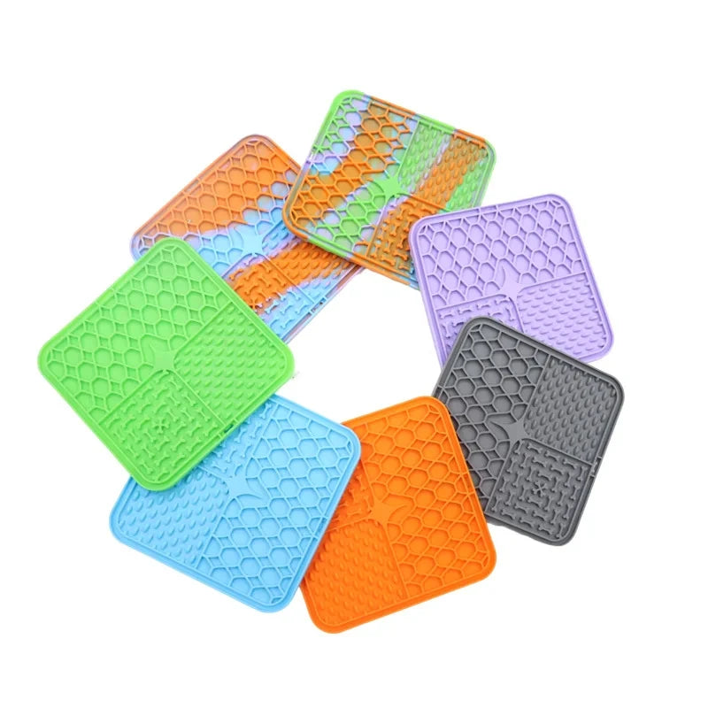 Suction Cup Silicone Lick Mat - Dog Bath & Treat Pad – photo 3