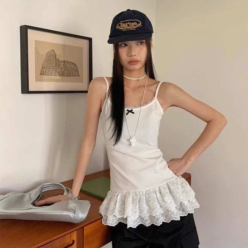 Women Patchwork Lace White Suspender Vest Trim Bottom Hem Layer Skinny Halter Tops Ruffle Edge Skin-friendly Breathable Vest