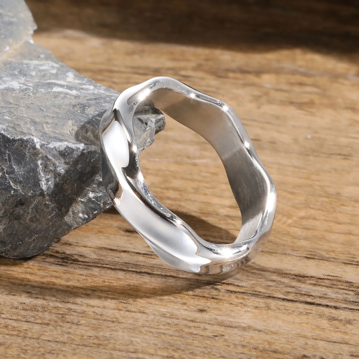 Mobius Twist Ring for Men — Oxidised Stainless Steel Band