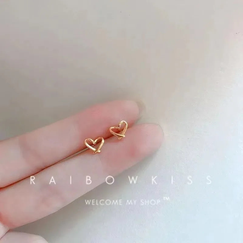 Korean Minimalism Gold Color Small Leaf Butterfly Stud Earrings for Women Hypoallergenic Daily Wear Ear Girls Pierc Gifts