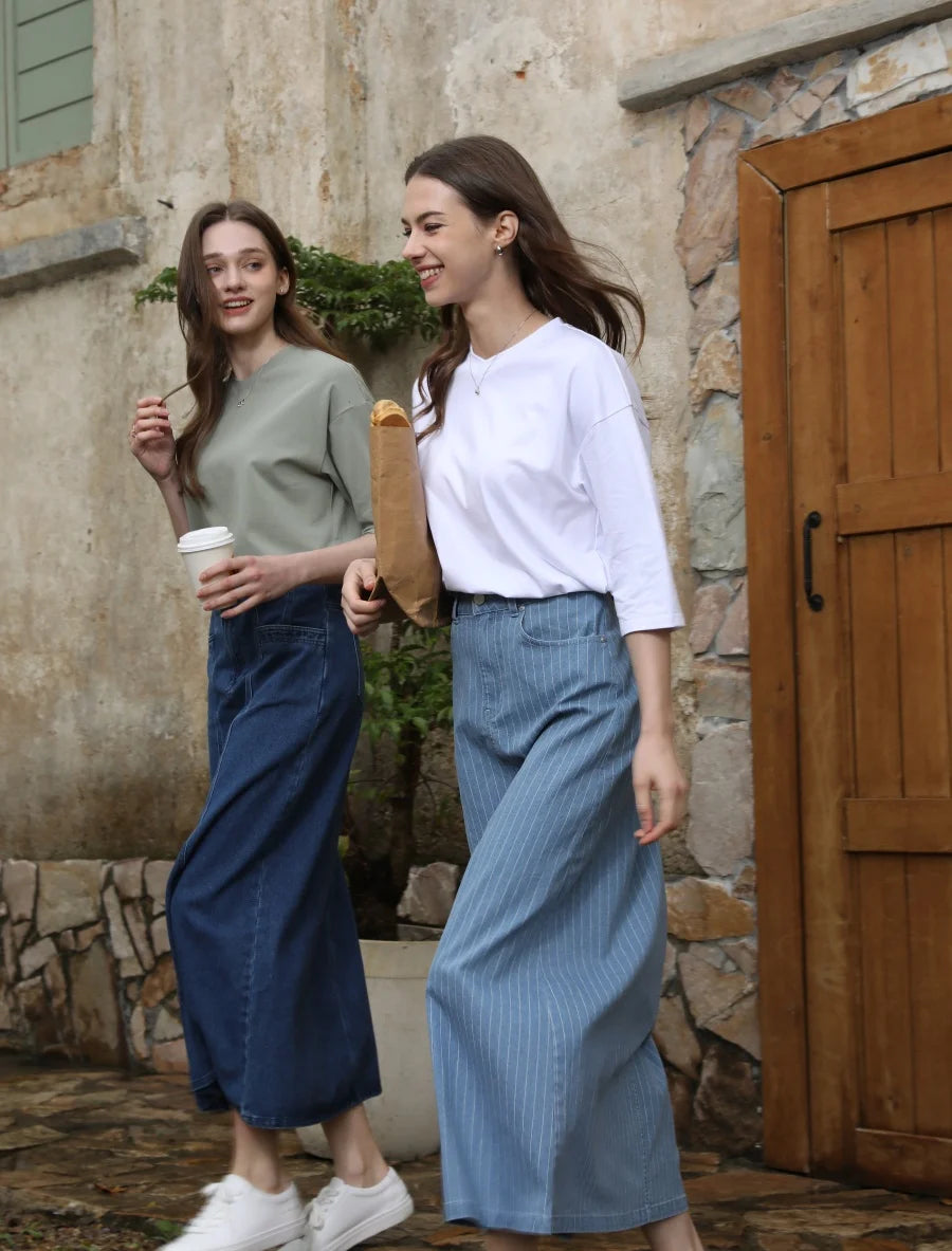 AS 2026 summer loose design drop sleeves boxy Tee V neck casual style  high quality  fabric woman clothes
