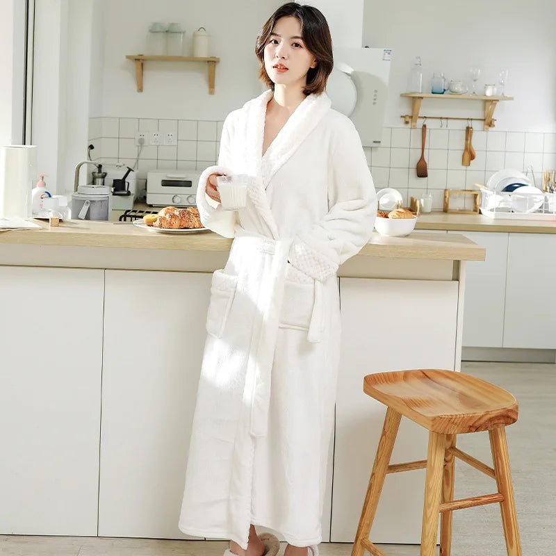 Couples Flannel Robe, Long Warm Fleece Bathrobe for Men and Women