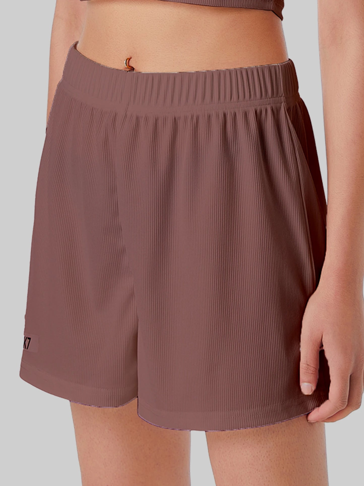 Casual Shorts Women 2026 New Summer Simple Comfortable Elastic Waist Cool Breathable Solid Color Casual Sports Five Quarter Pant