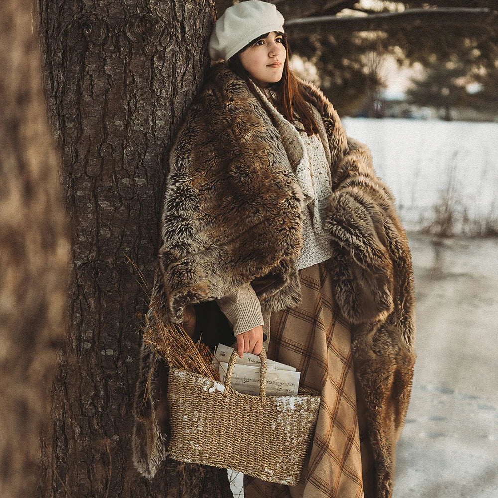 Faux Fur Throw Blanket, Fluffy Plush Sofa Throw