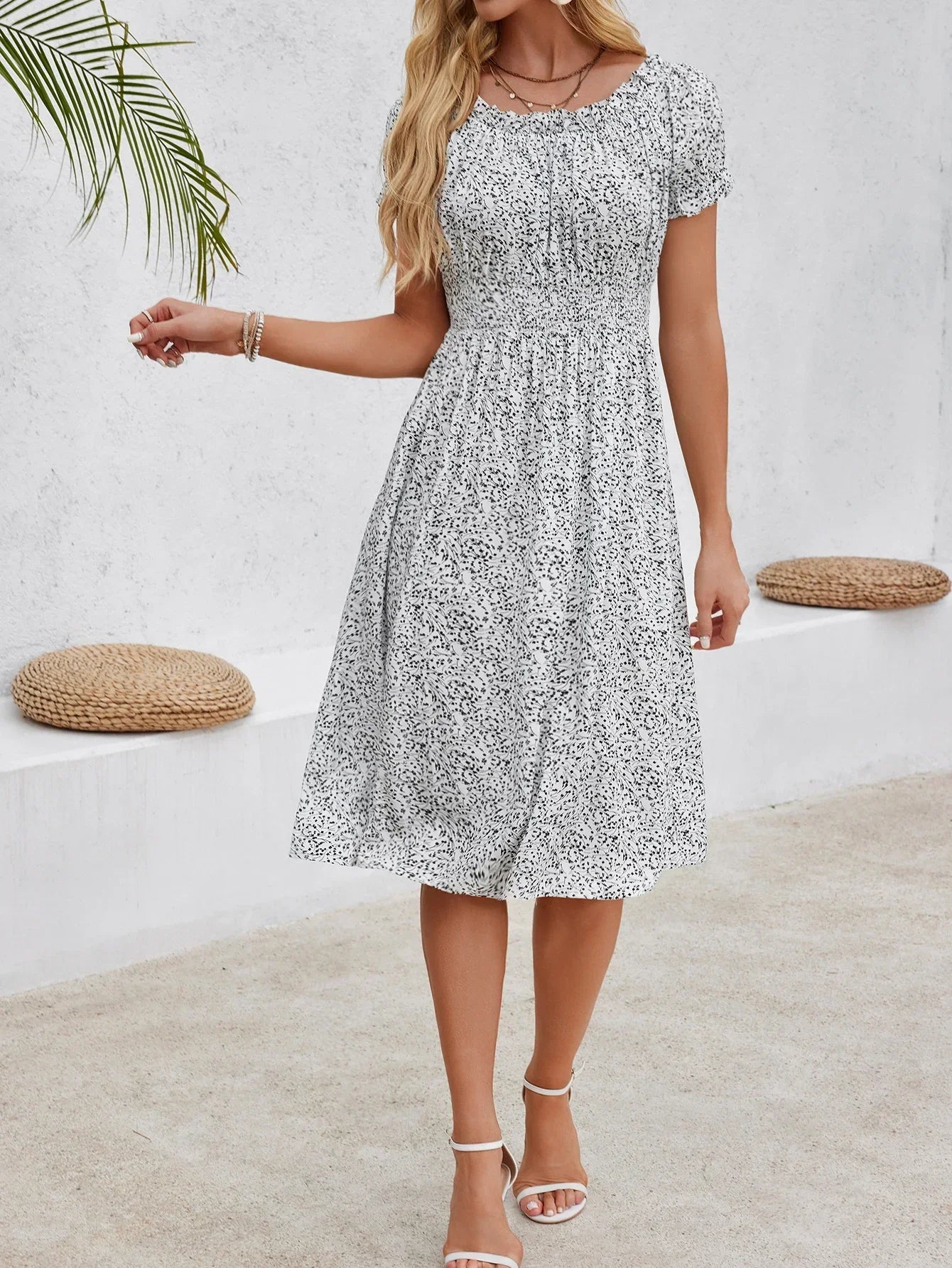 Dresses New Women's Comfortable Casual Floral Dress Short sleeved Round Neck Sexy Bohemian Beach Dress