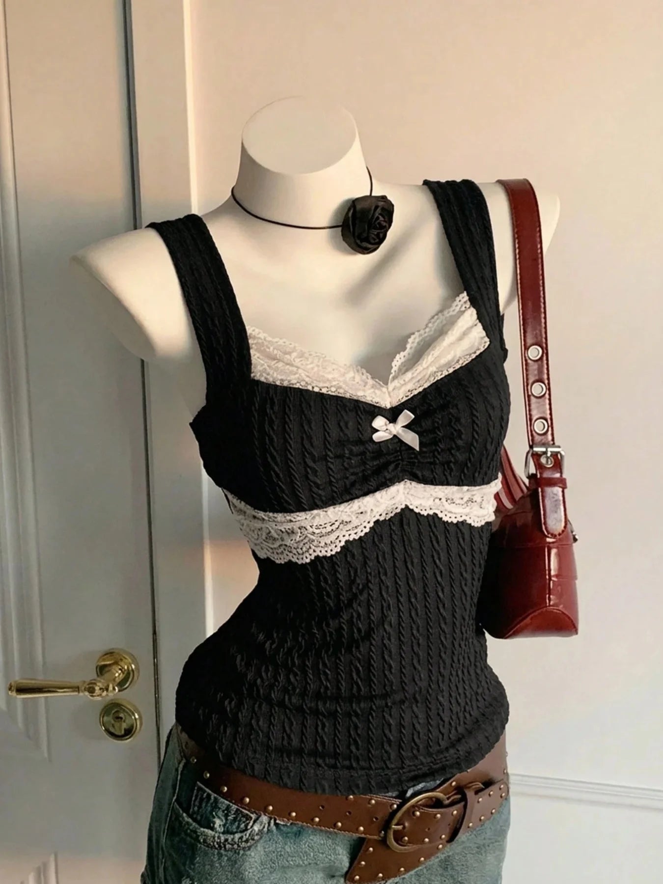 Women's Lace Bow Tank Top — Y2K Splice Sleeveless Cami