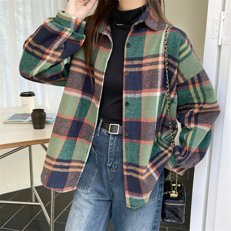 Women's Flannel Plaid Shacket - Button Front Loose Winter Jacket - photo 3